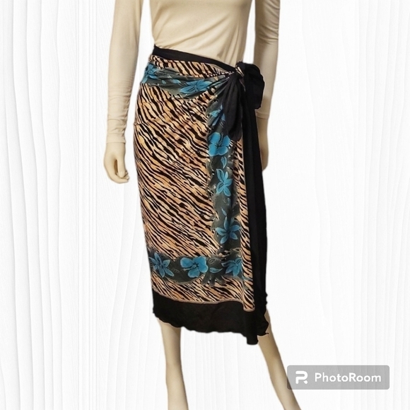 GOTTEX Tiger Stripe Blue Floral Nylon Mobwife Sarong - Picture 1 of 9